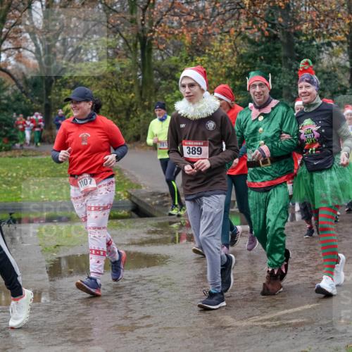 07.12.2025 - St. Pauli X-Mass-Run No. 15 Michael Burmester http://msf.ph/oto/9403175 07.12.2025 10:45:42 Laufen 1107, 781, 15, 389, 1402, 166 meine-sportfotos.de