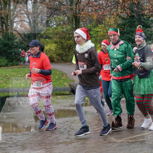07.12.2025 - St. Pauli X-Mass-Run No. 15 Michael Burmester http://msf.ph/oto/9403177 07.12.2025 10:45:43 Laufen 397, 1107, 389, 11233, 1402, 166 meine-sportfotos.de