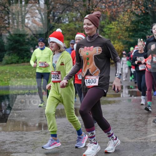 07.12.2025 - St. Pauli X-Mass-Run No. 15 Michael Burmester http://msf.ph/oto/9403187 07.12.2025 10:45:45 Laufen 402, 15, 1400, 889, 558, 1245, 1260 meine-sportfotos.de