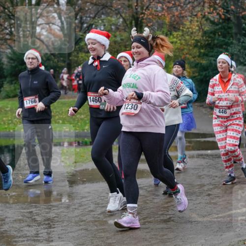07.12.2025 - St. Pauli X-Mass-Run No. 15 Michael Burmester http://msf.ph/oto/9403199 07.12.2025 10:45:47 Laufen 149, 1766, 1460, 1230, 446, 377, 1769 meine-sportfotos.de