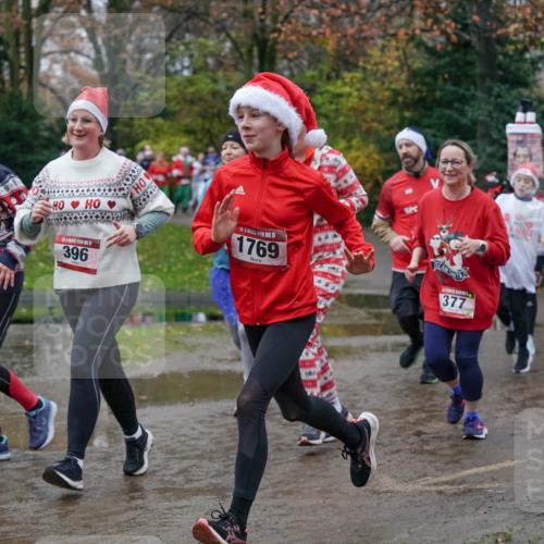 07.12.2025 - St. Pauli X-Mass-Run No. 15 Michael Burmester http://msf.ph/oto/9403203 07.12.2025 10:45:48 Laufen 174, 5, 396, 15, 1769, 377, 748 meine-sportfotos.de