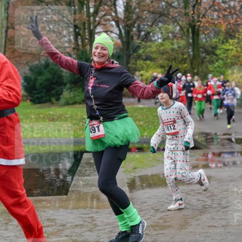 07.12.2025 - St. Pauli X-Mass-Run No. 15 Michael Burmester http://msf.ph/oto/9403225 07.12.2025 10:45:54 Laufen 15, 497, 1812, 148, 8 meine-sportfotos.de