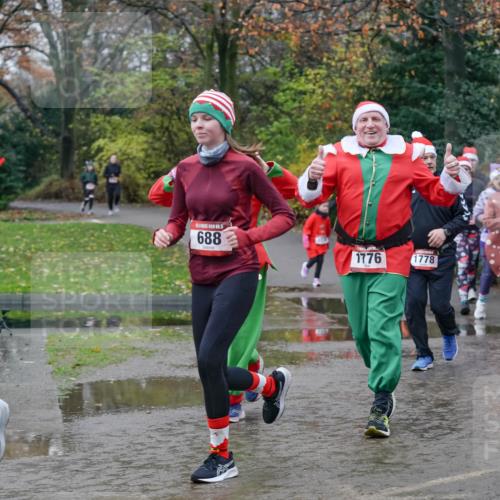 07.12.2025 - St. Pauli X-Mass-Run No. 15 Michael Burmester http://msf.ph/oto/9403256 07.12.2025 10:46:05 Laufen 688, 1776, 1778, 693, 122, 1423 meine-sportfotos.de