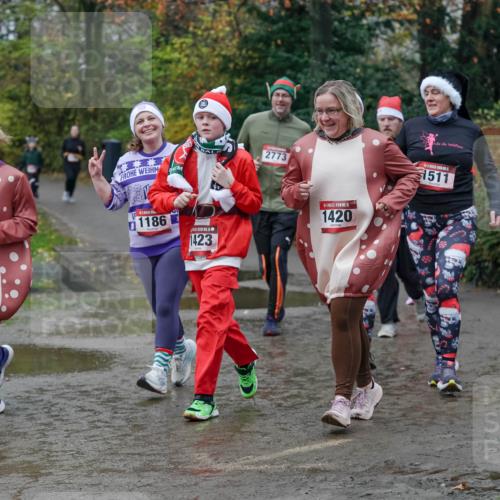 07.12.2025 - St. Pauli X-Mass-Run No. 15 Michael Burmester http://msf.ph/oto/9403274 07.12.2025 10:46:09 Laufen 2773, 22, 1186, 5, 1423, 15, 1420, 1511, 1502 meine-sportfotos.de