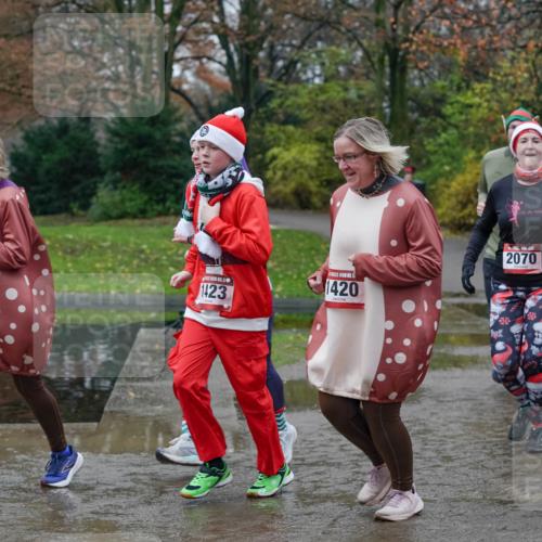 07.12.2025 - St. Pauli X-Mass-Run No. 15 Michael Burmester http://msf.ph/oto/9403278 07.12.2025 10:46:10 Laufen 115, 22, 1423, 1420, 2070, 1511 meine-sportfotos.de