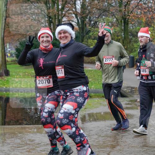 07.12.2025 - St. Pauli X-Mass-Run No. 15 Michael Burmester http://msf.ph/oto/9403286 07.12.2025 10:46:11 Laufen 2070, 1511, 2773, 585, 1502 meine-sportfotos.de