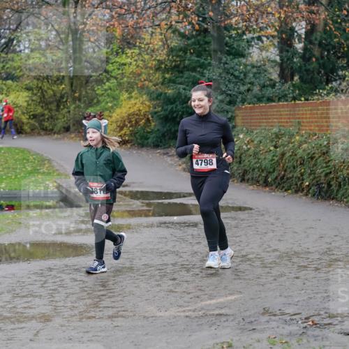 07.12.2025 - St. Pauli X-Mass-Run No. 15 Michael Burmester http://msf.ph/oto/9403305 07.12.2025 10:46:21 Laufen 81, 4798 meine-sportfotos.de