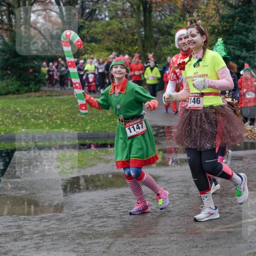 07.12.2025 - St. Pauli X-Mass-Run No. 15 Michael Burmester http://msf.ph/oto/9403334 07.12.2025 10:46:41 Laufen 5, 1147, 15, 146 meine-sportfotos.de