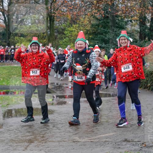 07.12.2025 - St. Pauli X-Mass-Run No. 15 Michael Burmester http://msf.ph/oto/9403353 07.12.2025 10:46:46 Laufen 942, 948, 946 meine-sportfotos.de