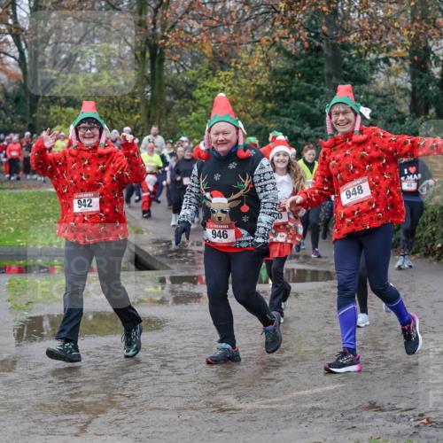 07.12.2025 - St. Pauli X-Mass-Run No. 15 Michael Burmester http://msf.ph/oto/9403354 07.12.2025 10:46:47 Laufen 942, 946, 948, 46 meine-sportfotos.de