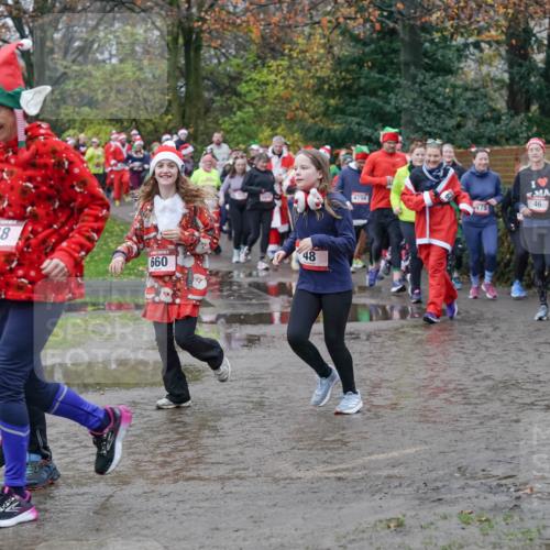 07.12.2025 - St. Pauli X-Mass-Run No. 15 Michael Burmester http://msf.ph/oto/9403357 07.12.2025 10:46:48 Laufen 948, 660, 48, 4754, 75, 46 meine-sportfotos.de