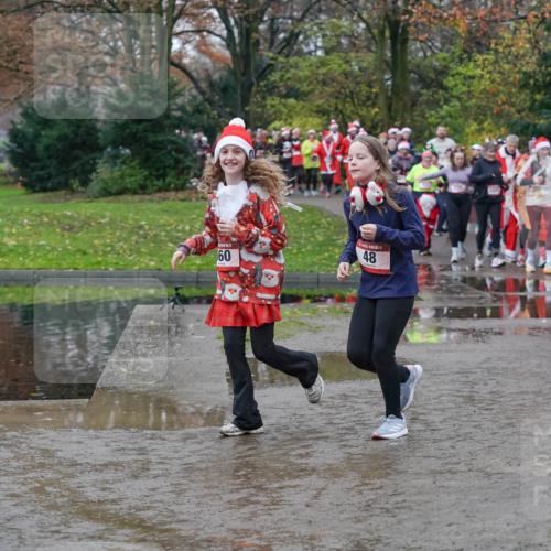 07.12.2025 - St. Pauli X-Mass-Run No. 15 Michael Burmester http://msf.ph/oto/9403360 07.12.2025 10:46:48 Laufen 60, 48, 1703, 4802 meine-sportfotos.de