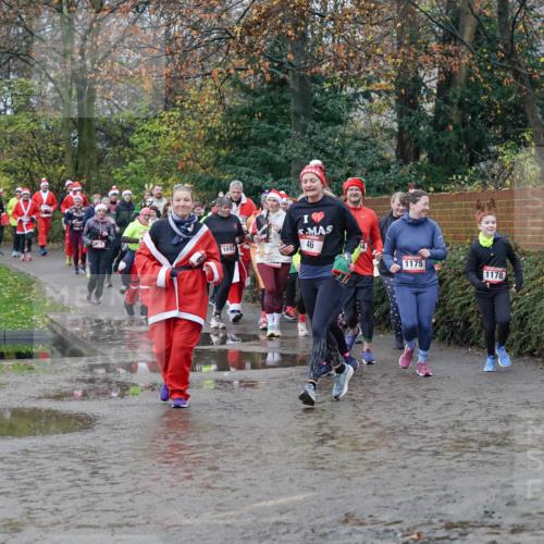 07.12.2025 - St. Pauli X-Mass-Run No. 15 Michael Burmester http://msf.ph/oto/9403361 07.12.2025 10:46:49 Laufen 1692, 46, 1175, 1178 meine-sportfotos.de