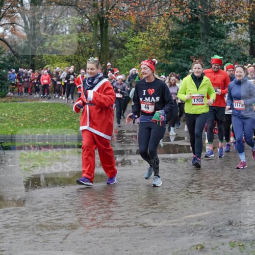 07.12.2025 - St. Pauli X-Mass-Run No. 15 Michael Burmester http://msf.ph/oto/9403364 07.12.2025 10:46:50 Laufen 46, 1703, 1703, 0, 1175, 802, 1178 meine-sportfotos.de