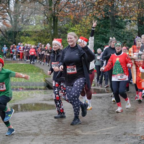 07.12.2025 - St. Pauli X-Mass-Run No. 15 Michael Burmester http://msf.ph/oto/9403383 07.12.2025 10:46:54 Laufen 4802, 4795, 4796, 47, 31, 30 meine-sportfotos.de