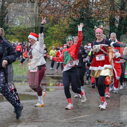 07.12.2025 - St. Pauli X-Mass-Run No. 15 Michael Burmester http://msf.ph/oto/9403385 07.12.2025 10:46:55 Laufen 4796, 22, 47, 31, 338, 1525, 20, 30 meine-sportfotos.de