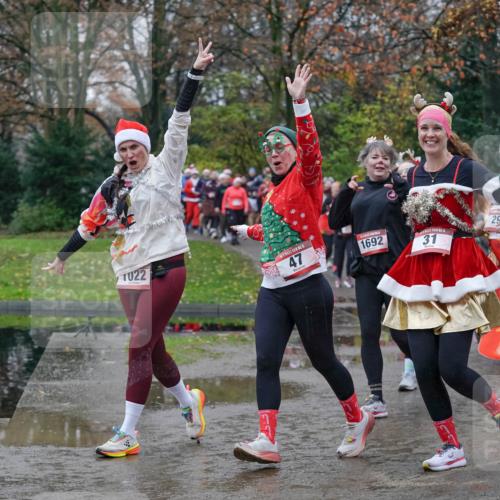 07.12.2025 - St. Pauli X-Mass-Run No. 15 Michael Burmester http://msf.ph/oto/9403391 07.12.2025 10:46:56 Laufen 22, 15, 47, 1692, 31, 29, 30 meine-sportfotos.de