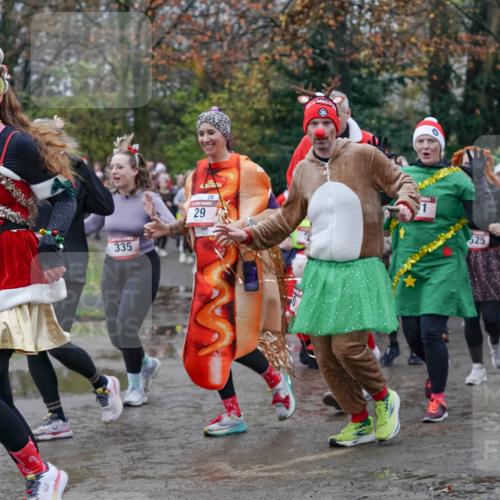 07.12.2025 - St. Pauli X-Mass-Run No. 15 Michael Burmester http://msf.ph/oto/9403393 07.12.2025 10:46:57 Laufen 15, 31, 335, 29, 525, 605, 520 meine-sportfotos.de