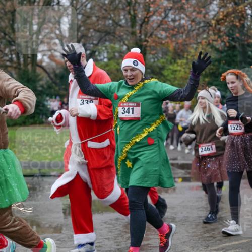 07.12.2025 - St. Pauli X-Mass-Run No. 15 Michael Burmester http://msf.ph/oto/9403401 07.12.2025 10:46:58 Laufen 330, 5, 341, 2461, 1525, 1520 meine-sportfotos.de