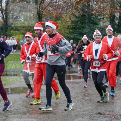 07.12.2025 - St. Pauli X-Mass-Run No. 15 Michael Burmester http://msf.ph/oto/9403423 07.12.2025 10:47:04 Laufen 1163, 15, 266, 1945, 51 meine-sportfotos.de
