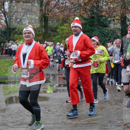 07.12.2025 - St. Pauli X-Mass-Run No. 15 Michael Burmester http://msf.ph/oto/9403429 07.12.2025 10:47:05 Laufen 15, 1945, 43, 187, 408, 51, 59 meine-sportfotos.de