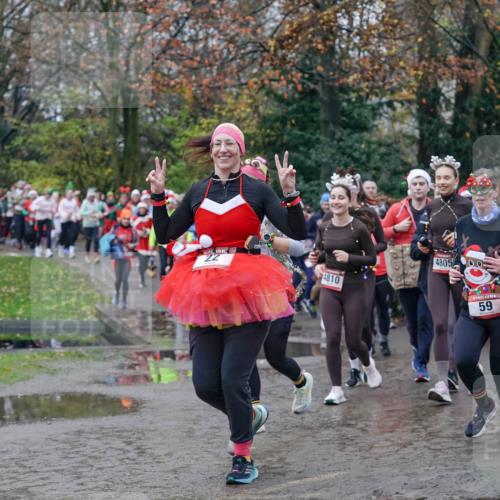 07.12.2025 - St. Pauli X-Mass-Run No. 15 Michael Burmester http://msf.ph/oto/9403438 07.12.2025 10:47:07 Laufen 408, 4810, 4805, 00, 59 meine-sportfotos.de