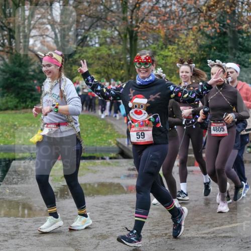 07.12.2025 - St. Pauli X-Mass-Run No. 15 Michael Burmester http://msf.ph/oto/9403444 07.12.2025 10:47:08 Laufen 15, 15, 59, 4805, 44 meine-sportfotos.de