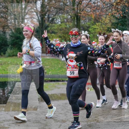 07.12.2025 - St. Pauli X-Mass-Run No. 15 Michael Burmester http://msf.ph/oto/9403445 07.12.2025 10:47:08 Laufen 15, 15, 59, 48, 44, 4805 meine-sportfotos.de