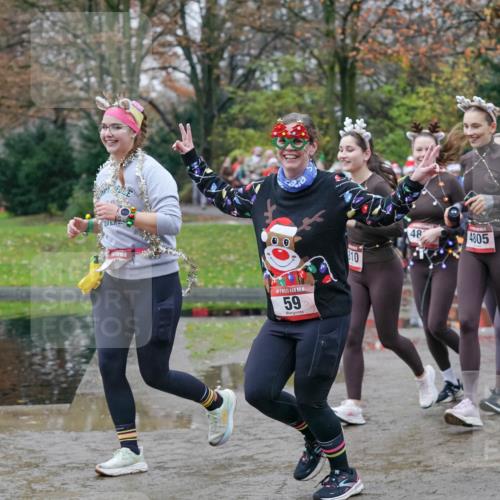 07.12.2025 - St. Pauli X-Mass-Run No. 15 Michael Burmester http://msf.ph/oto/9403446 07.12.2025 10:47:08 Laufen 59, 610, 48, 4805 meine-sportfotos.de