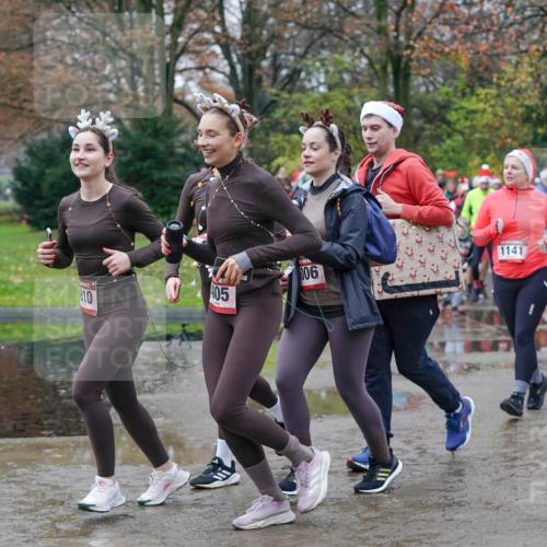 07.12.2025 - St. Pauli X-Mass-Run No. 15 Michael Burmester http://msf.ph/oto/9403447 07.12.2025 10:47:09 Laufen 10, 05, 1141, 44, 006 meine-sportfotos.de