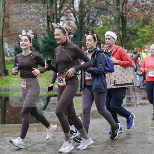 07.12.2025 - St. Pauli X-Mass-Run No. 15 Michael Burmester http://msf.ph/oto/9403448 07.12.2025 10:47:09 Laufen 10, 15, 4805, 006, 1141 meine-sportfotos.de