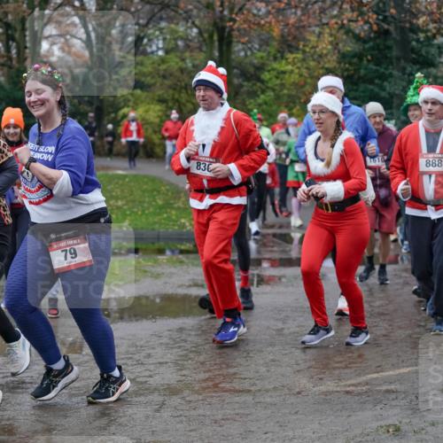 07.12.2025 - St. Pauli X-Mass-Run No. 15 Michael Burmester http://msf.ph/oto/9403474 07.12.2025 10:47:16 Laufen 76, 15, 79, 888, 836, 1609, 2112 meine-sportfotos.de