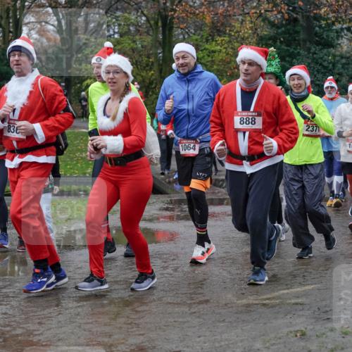 07.12.2025 - St. Pauli X-Mass-Run No. 15 Michael Burmester http://msf.ph/oto/9403477 07.12.2025 10:47:16 Laufen 836, 1064, 5, 888, 2371, 218, 1609 meine-sportfotos.de