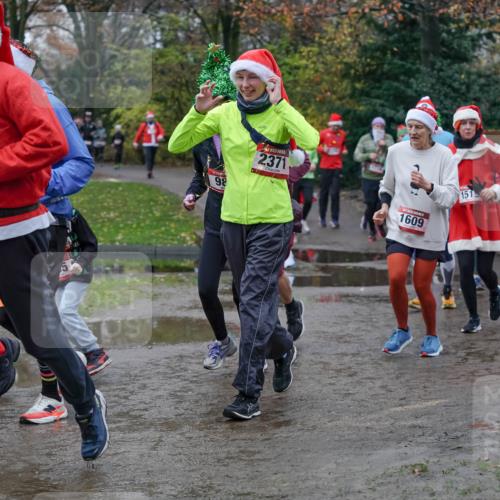 07.12.2025 - St. Pauli X-Mass-Run No. 15 Michael Burmester http://msf.ph/oto/9403482 07.12.2025 10:47:17 Laufen 1066, 888, 98, 2371, 1518, 1515, 1609 meine-sportfotos.de