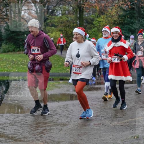07.12.2025 - St. Pauli X-Mass-Run No. 15 Michael Burmester http://msf.ph/oto/9403488 07.12.2025 10:47:19 Laufen 1610, 1609, 718, 1519, 627, 1518 meine-sportfotos.de