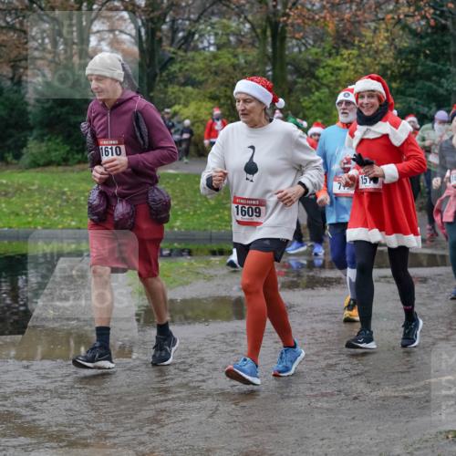 07.12.2025 - St. Pauli X-Mass-Run No. 15 Michael Burmester http://msf.ph/oto/9403489 07.12.2025 10:47:19 Laufen 1610, 1609, 15, 1518, 1627 meine-sportfotos.de
