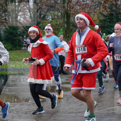 07.12.2025 - St. Pauli X-Mass-Run No. 15 Michael Burmester http://msf.ph/oto/9403494 07.12.2025 10:47:20 Laufen 1609, 15, 1518, 218, 720, 8 meine-sportfotos.de