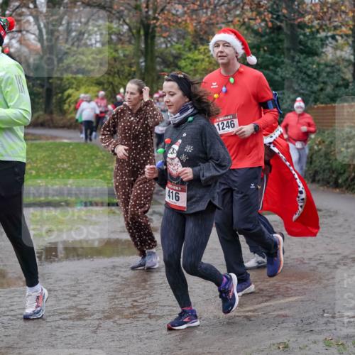 07.12.2025 - St. Pauli X-Mass-Run No. 15 Michael Burmester http://msf.ph/oto/9403527 07.12.2025 10:47:27 Laufen 416, 1246 meine-sportfotos.de