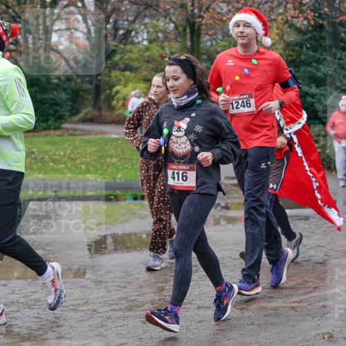 07.12.2025 - St. Pauli X-Mass-Run No. 15 Michael Burmester http://msf.ph/oto/9403529 07.12.2025 10:47:27 Laufen 388, 15, 416, 1246 meine-sportfotos.de