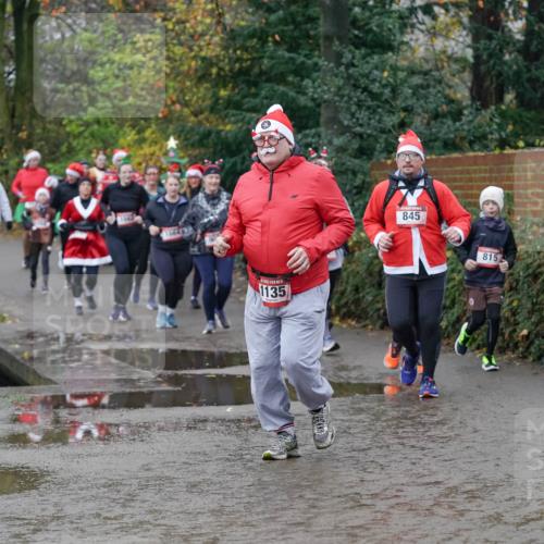 07.12.2025 - St. Pauli X-Mass-Run No. 15 Michael Burmester http://msf.ph/oto/9403543 07.12.2025 10:47:32 Laufen 1135, 845, 815 meine-sportfotos.de