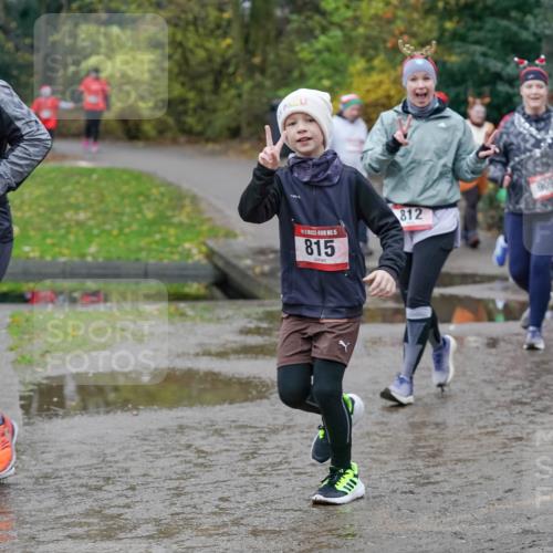 07.12.2025 - St. Pauli X-Mass-Run No. 15 Michael Burmester http://msf.ph/oto/9403564 07.12.2025 10:47:37 Laufen 817, 5, 815, 812, 909, 832 meine-sportfotos.de