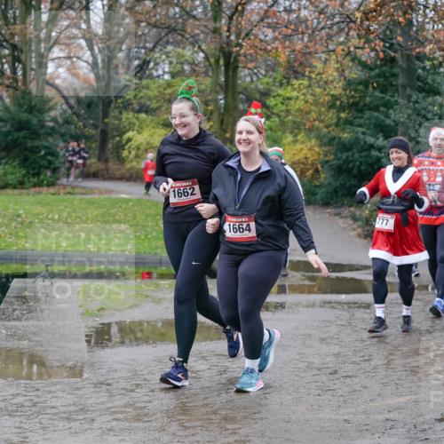 07.12.2025 - St. Pauli X-Mass-Run No. 15 Michael Burmester http://msf.ph/oto/9403579 07.12.2025 10:47:41 Laufen 1662, 1664, 777, 787, 788 meine-sportfotos.de