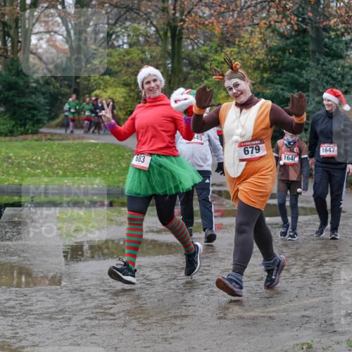 07.12.2025 - St. Pauli X-Mass-Run No. 15 Michael Burmester http://msf.ph/oto/9403602 07.12.2025 10:47:45 Laufen 684, 683, 545, 679, 1640, 1647 meine-sportfotos.de