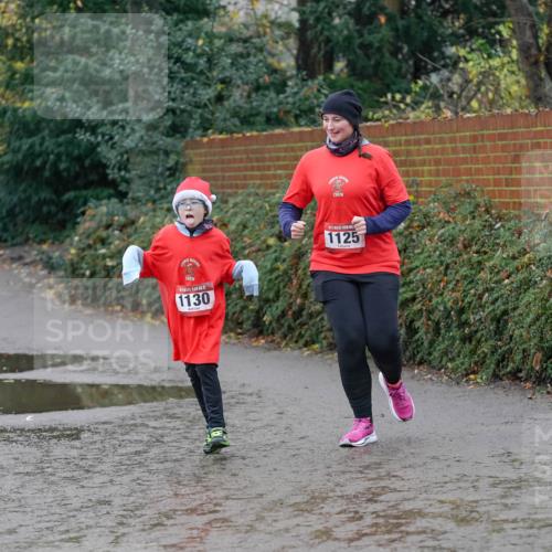 07.12.2025 - St. Pauli X-Mass-Run No. 15 Michael Burmester http://msf.ph/oto/9403625 07.12.2025 10:47:52 Laufen 1130, 1, 1125 meine-sportfotos.de