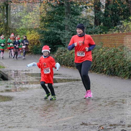 07.12.2025 - St. Pauli X-Mass-Run No. 15 Michael Burmester http://msf.ph/oto/9403627 07.12.2025 10:47:53 Laufen 1130, 1125 meine-sportfotos.de