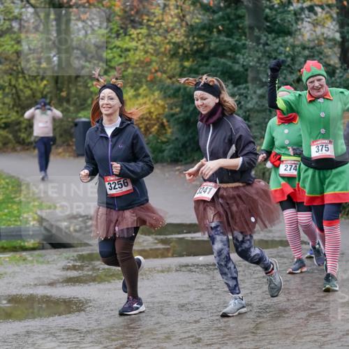 07.12.2025 - St. Pauli X-Mass-Run No. 15 Michael Burmester http://msf.ph/oto/9403644 07.12.2025 10:48:04 Laufen 3256, 3247, 274, 375, 425 meine-sportfotos.de