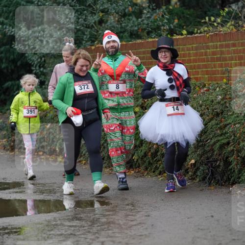 07.12.2025 - St. Pauli X-Mass-Run No. 15 Michael Burmester http://msf.ph/oto/9403674 07.12.2025 10:48:24 Laufen 391, 372, 5, 14 meine-sportfotos.de