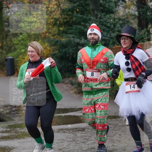 07.12.2025 - St. Pauli X-Mass-Run No. 15 Michael Burmester http://msf.ph/oto/9403681 07.12.2025 10:48:28 Laufen 37, 15, 8, 14, 282 meine-sportfotos.de