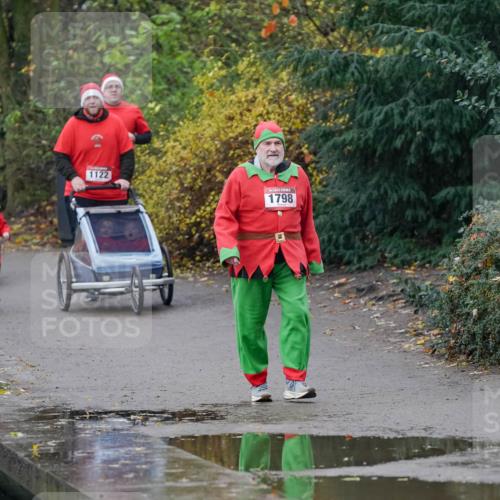 07.12.2025 - St. Pauli X-Mass-Run No. 15 Michael Burmester http://msf.ph/oto/9403698 07.12.2025 10:48:43 Laufen 1122, 1798 meine-sportfotos.de
