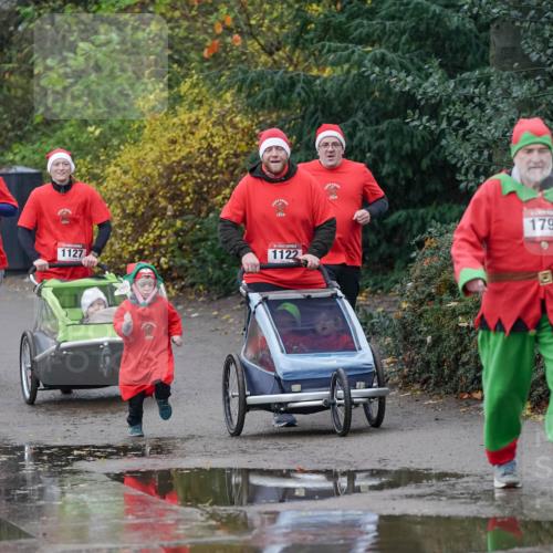 07.12.2025 - St. Pauli X-Mass-Run No. 15 Michael Burmester http://msf.ph/oto/9403703 07.12.2025 10:48:47 Laufen 1798, 1686, 1127, 1122 meine-sportfotos.de